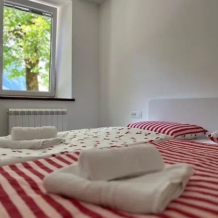 Lägenhet Apartma 35